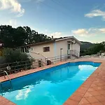 Con Piscina *